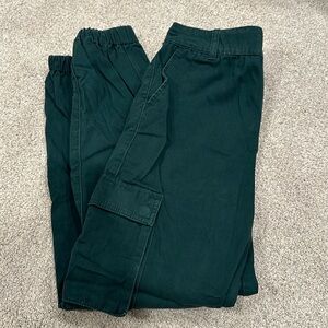 Forever 21 Green Cargo Pants, Size XS Perfect Condition